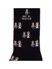 Chaussettes Socksandco avec des petits amis design et détail Je suis le témoin en noir