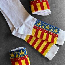 Ahora más que nunca tod@s con #valencia❤️ #calcetinesvalencianos como nuestros @socksandco